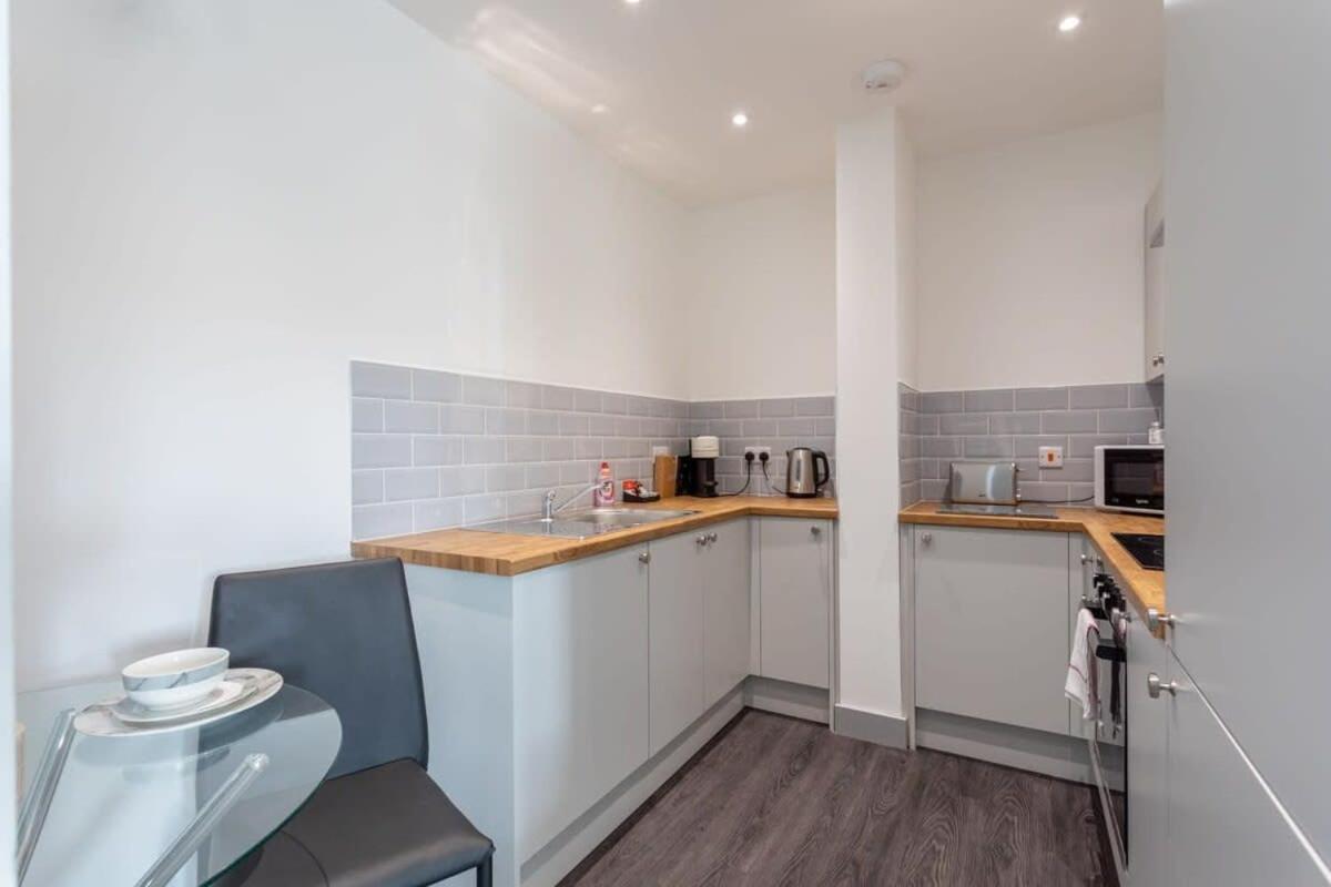 Apartamento Modern 1 Bedroom Leeds *